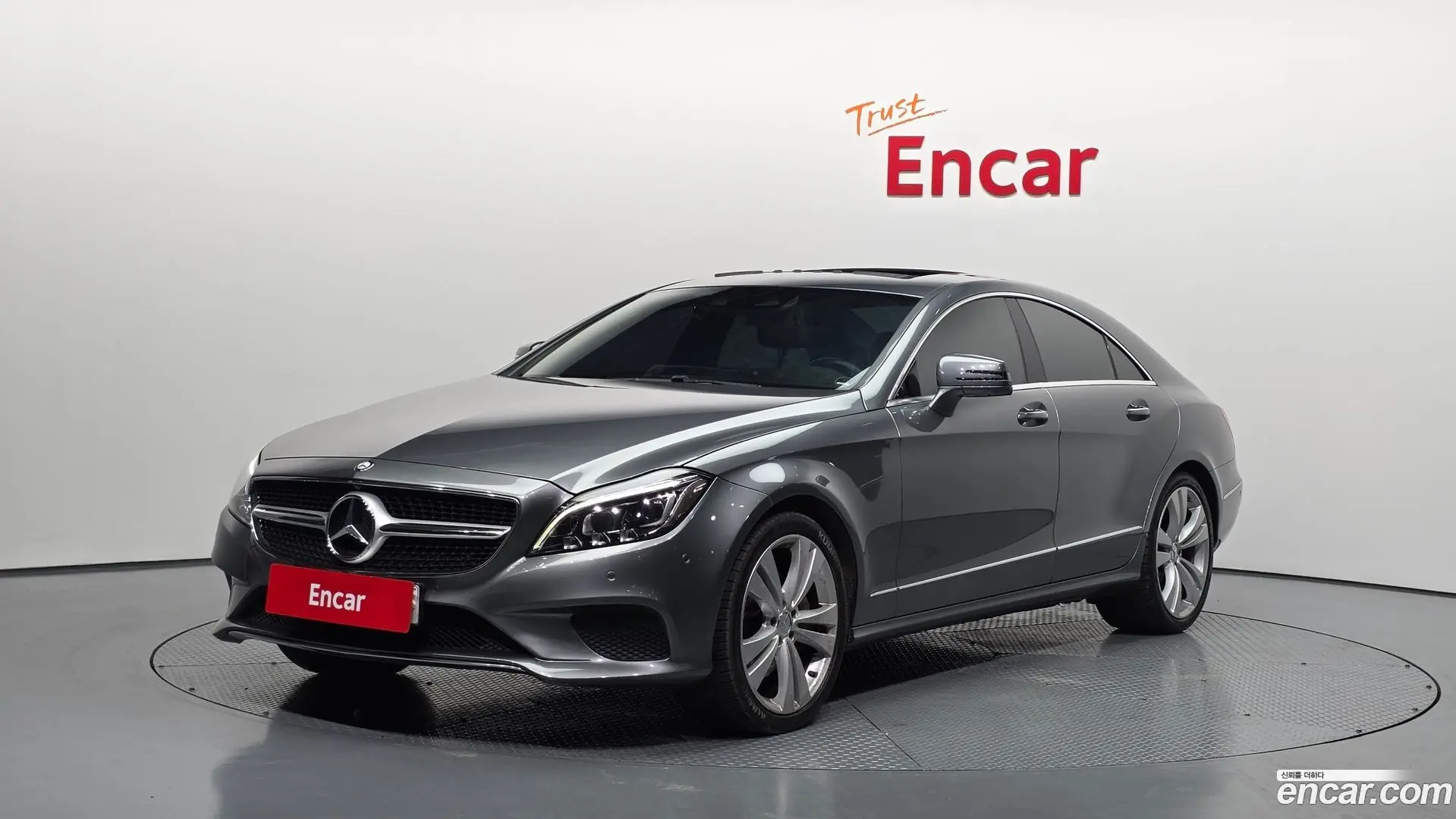 Main__Slider__Photo:CLS-Class Mercedes-Benz 2016.4-0
