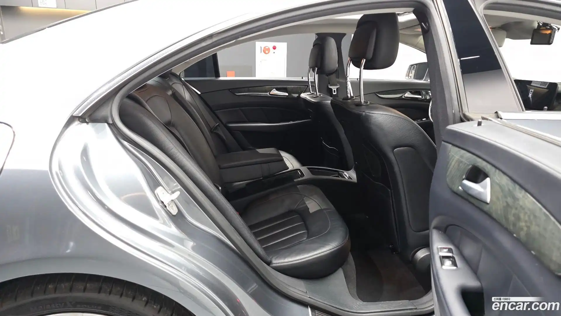 CLS-Class Mercedes-Benz 2016.4-OPTION-016