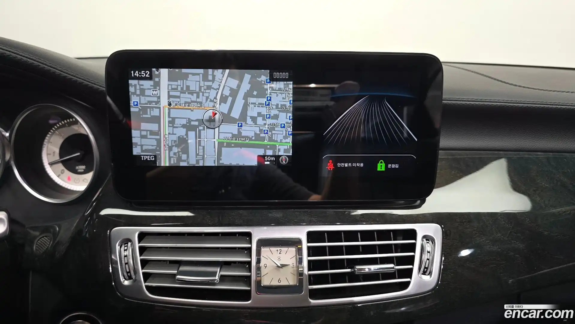 CLS-Class Mercedes-Benz 2016.4-OPTION-018