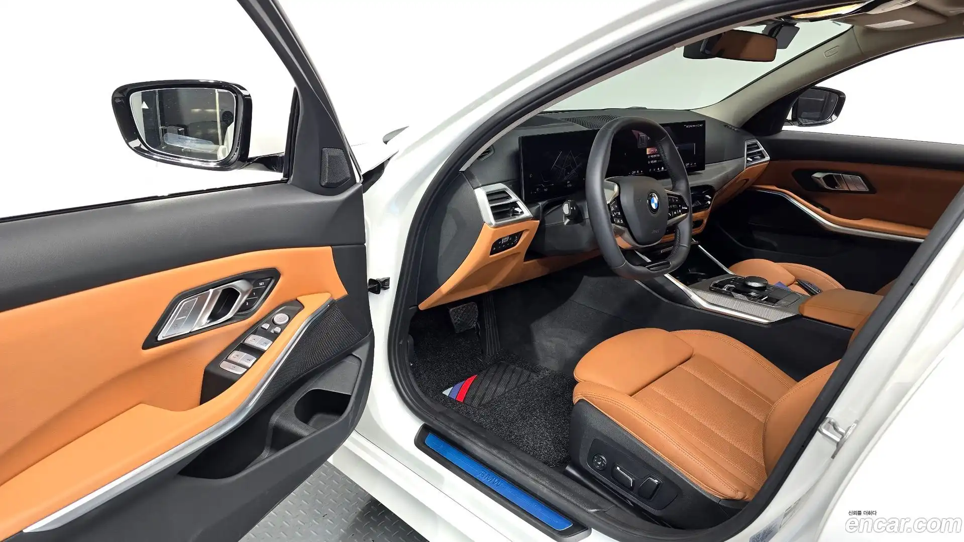 3-Series BMW 2025.1-INNER-010