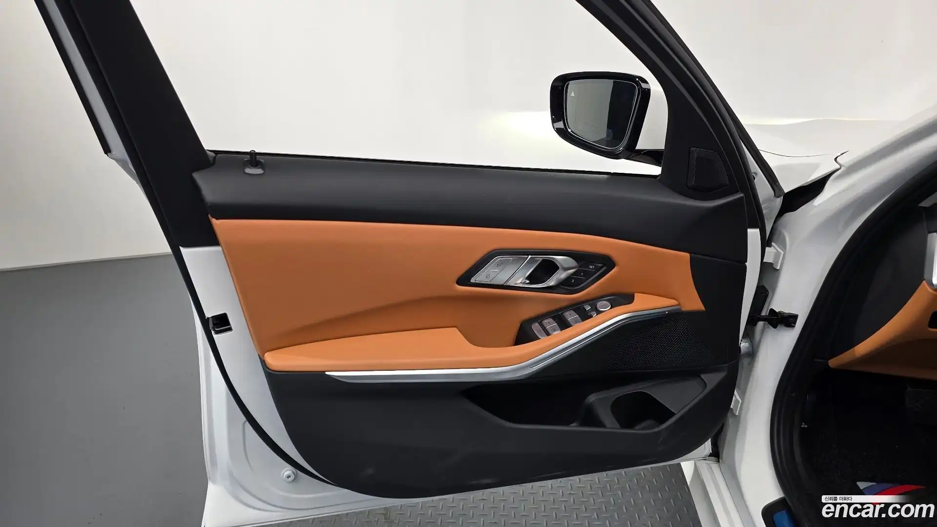 3-Series BMW 2025.1-INNER-034