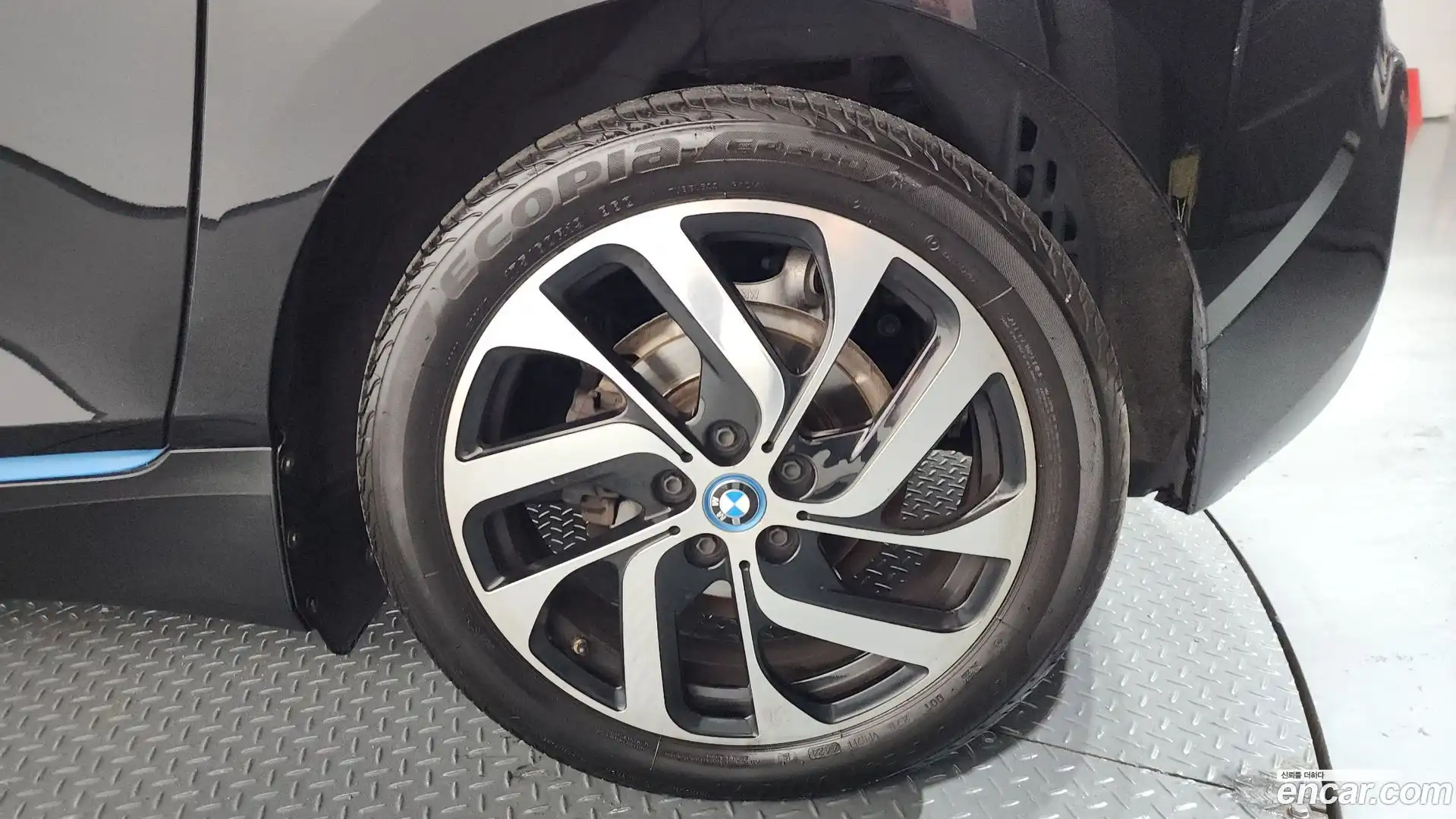 i3 BMW 2019.9-OUTER-031