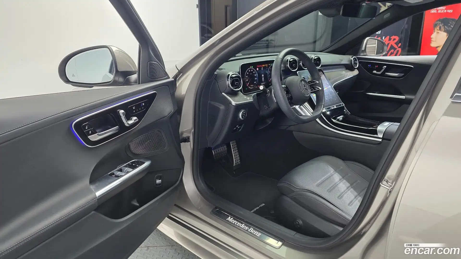 C-Class Mercedes-Benz 2024.6-INNER-010