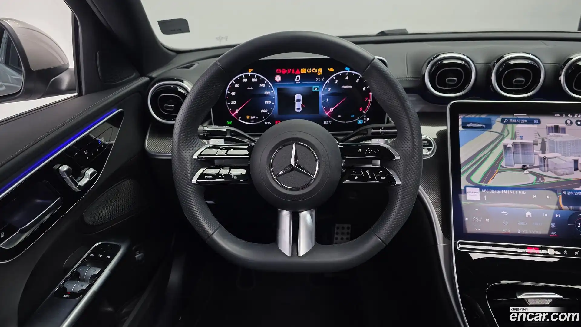 C-Class Mercedes-Benz 2024.6-OPTION-017