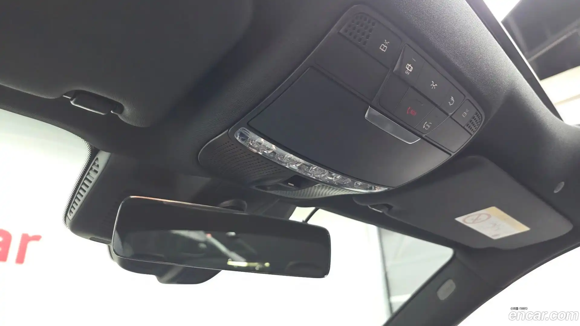 E-Class Mercedes-Benz 2023.2-OPTION-022