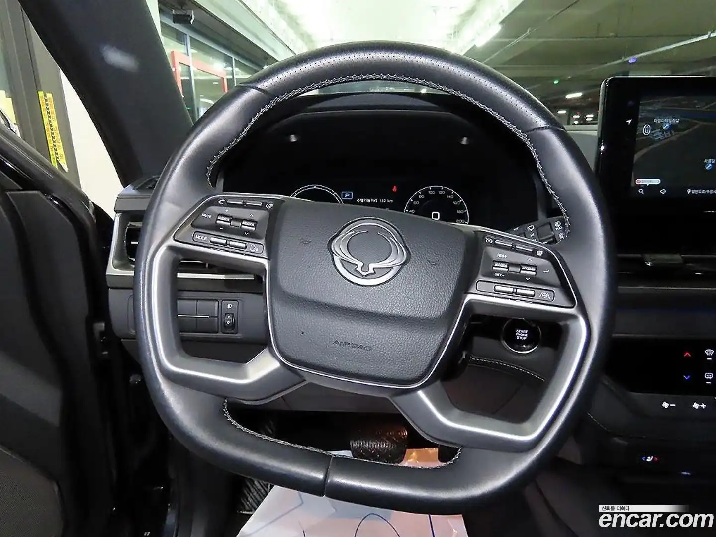 Rexton KG Mobility 2024.0-INNER-008