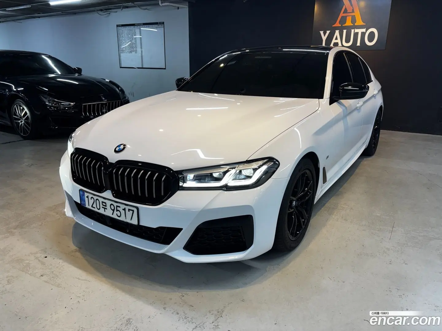 Main__Slider__Photo:5-Series BMW 2022.11-0