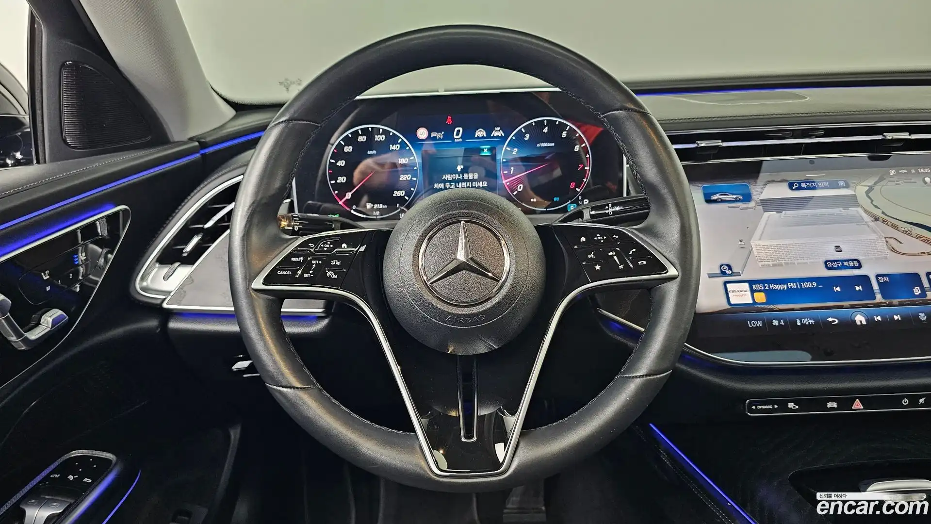 E-Class Mercedes-Benz 2024.7-OPTION-017