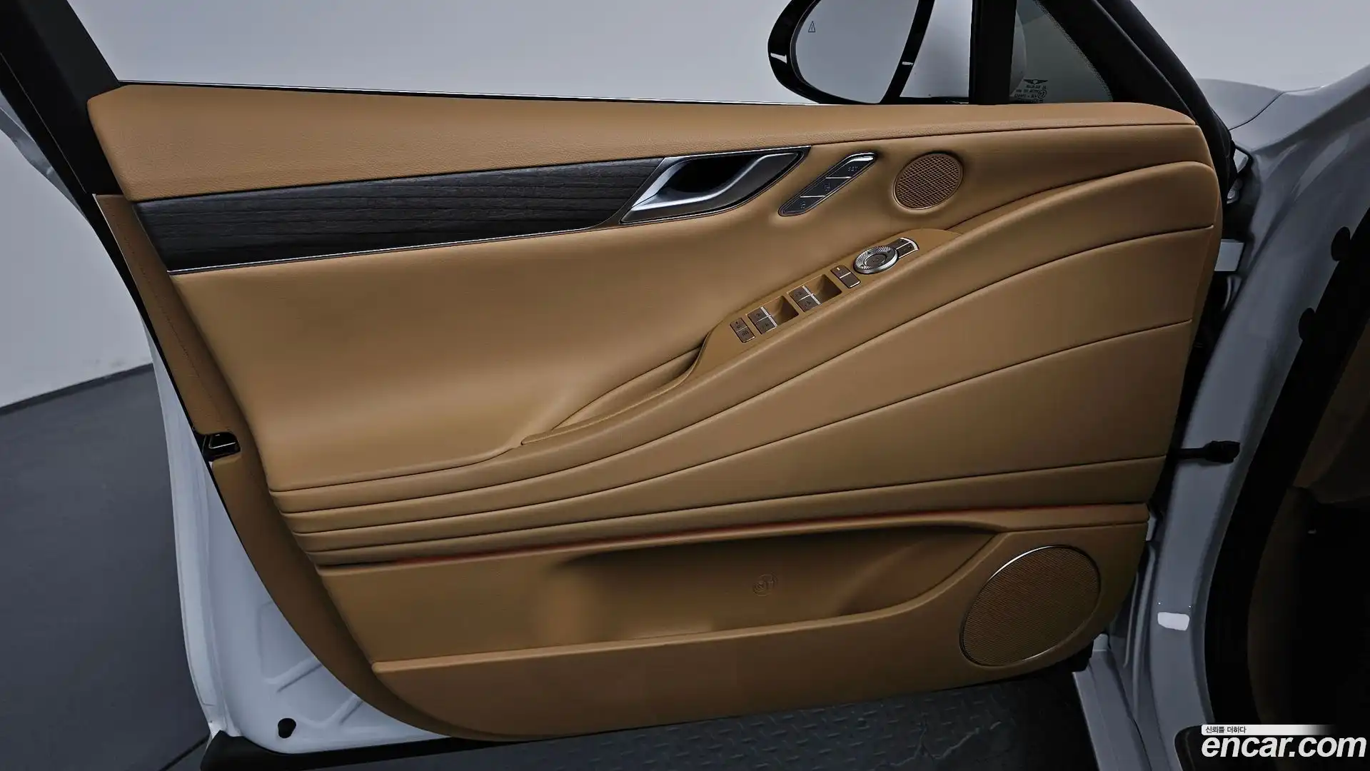 G80 Genesis 2024.5-INNER-034