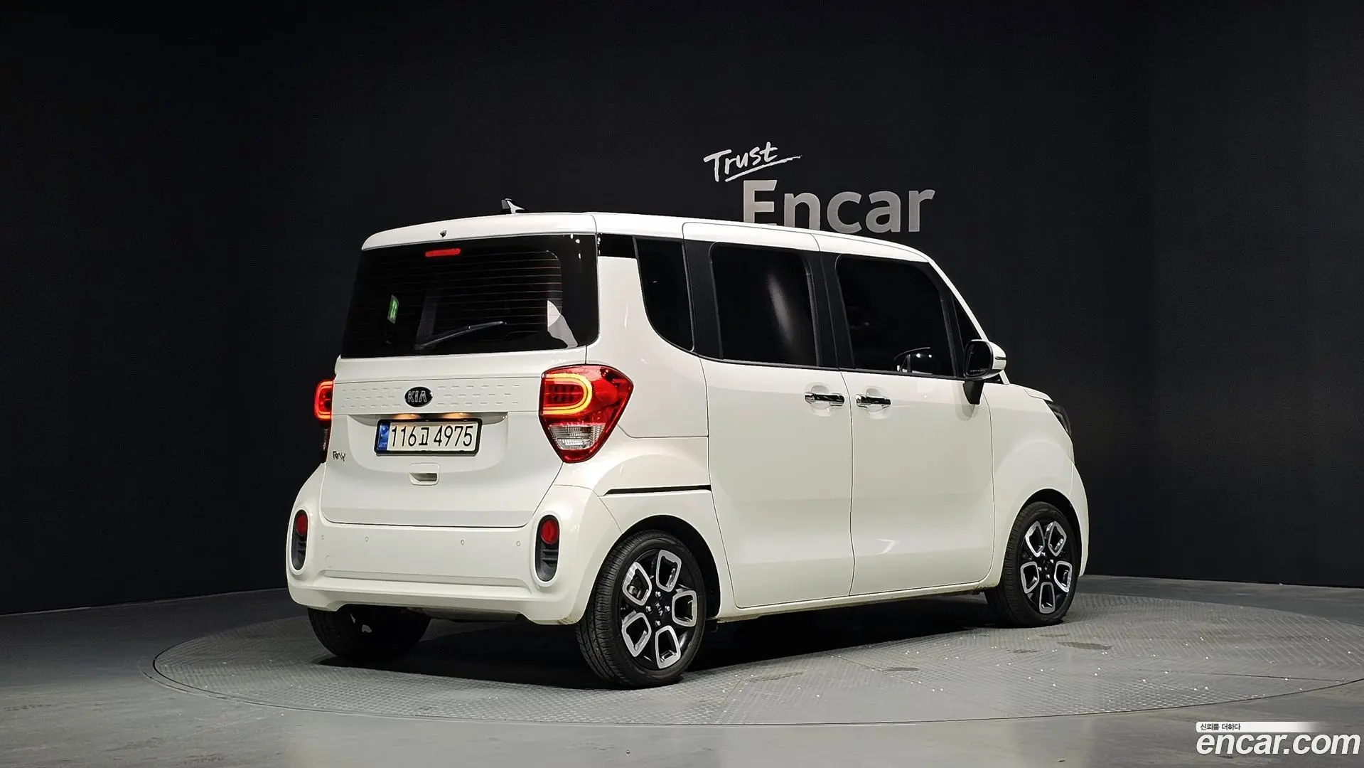 Main__Slider__Photo:RAY Kia 2021.5-1