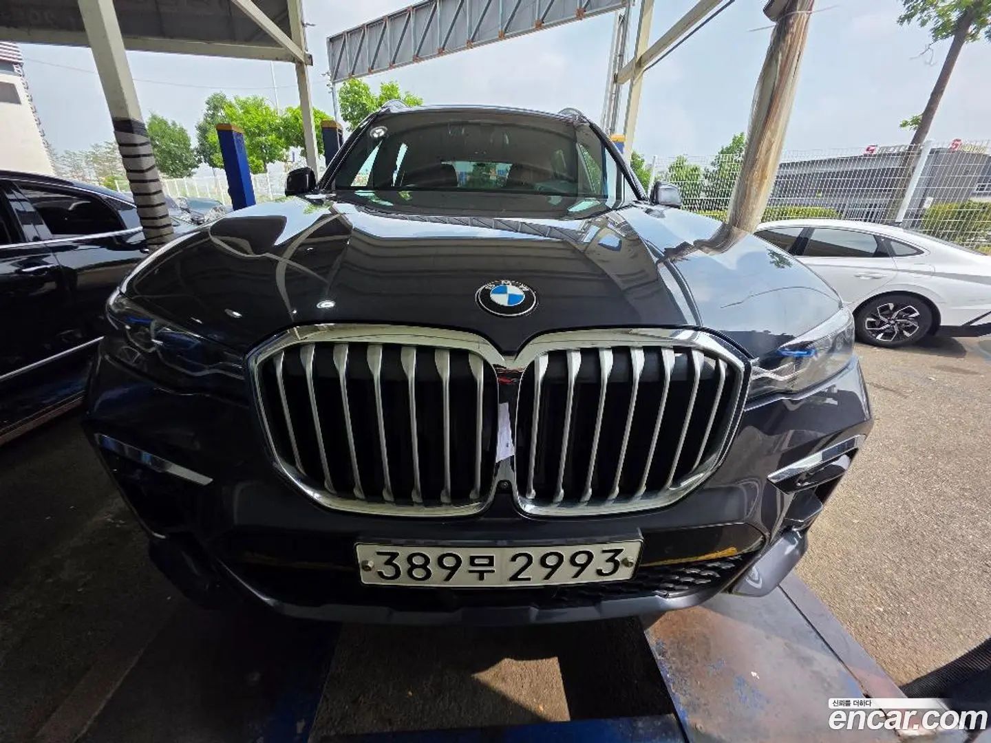 Main__Slider__Photo:X7 BMW 2020.3-0