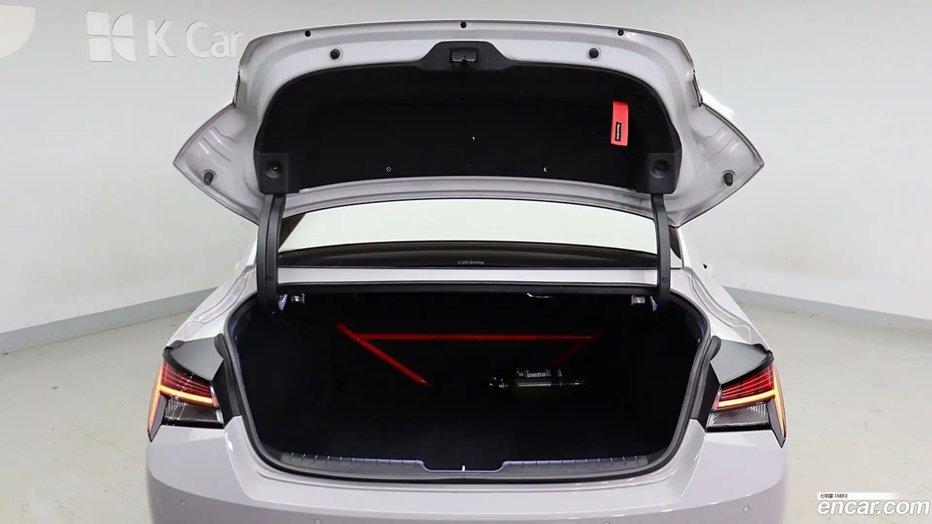 AVANTE Hyundai 2023.0-INNER-008