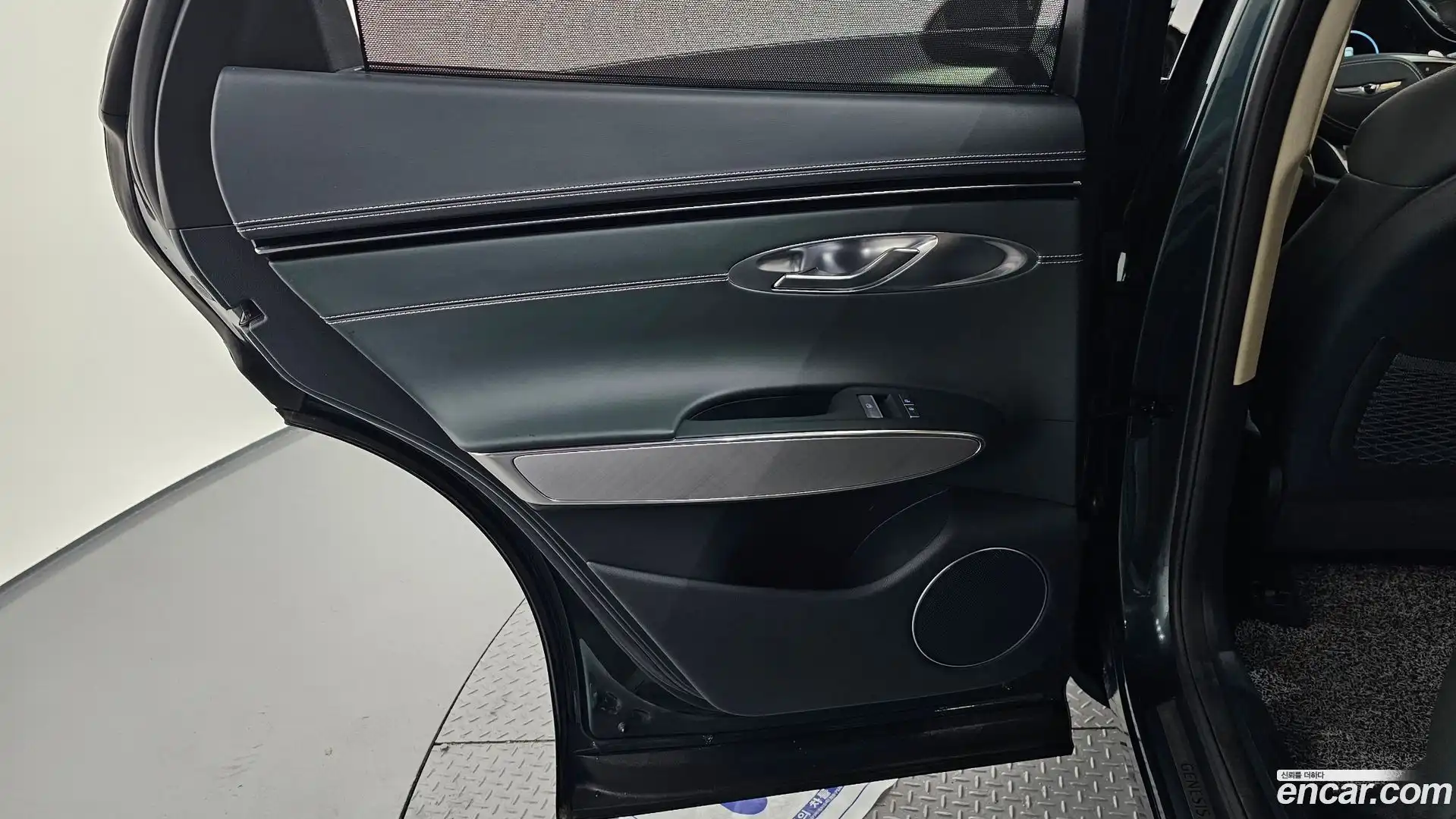 GV70 Genesis 2022.7-INNER-035