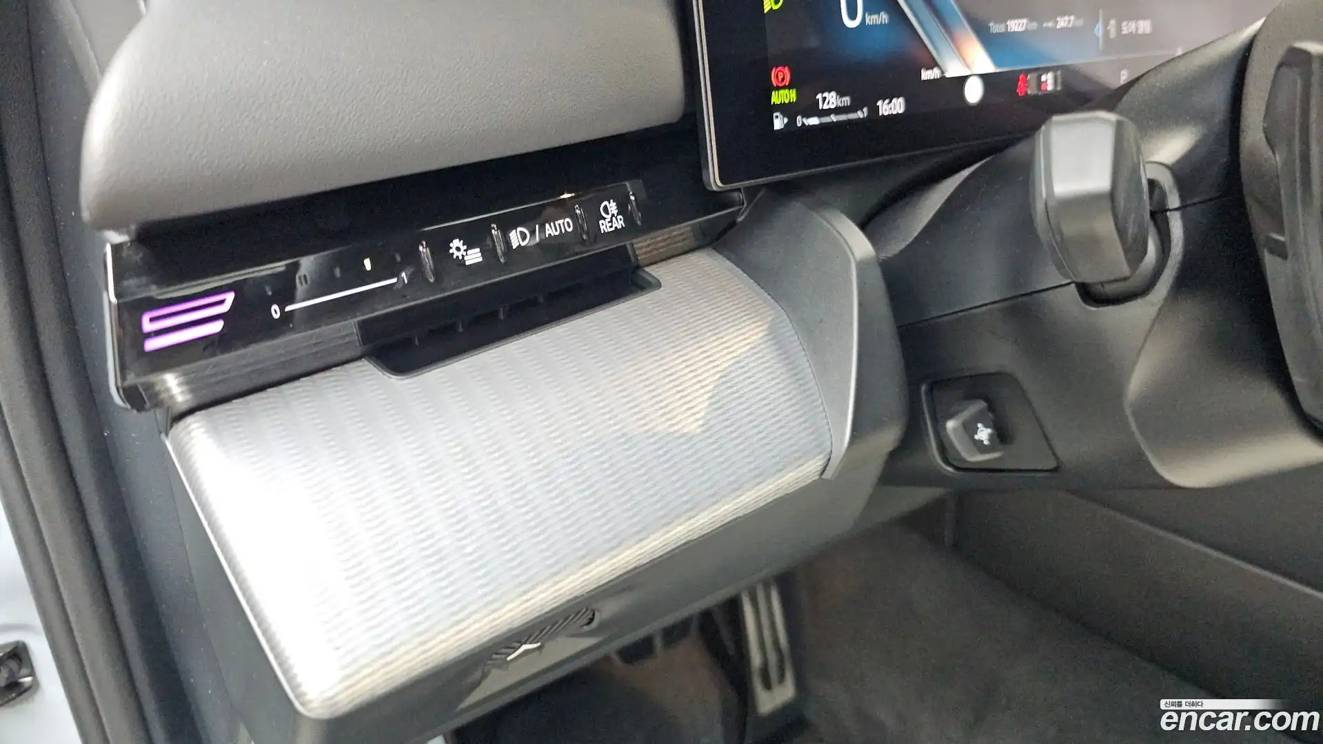 5-Series BMW 2024.3-OPTION-041