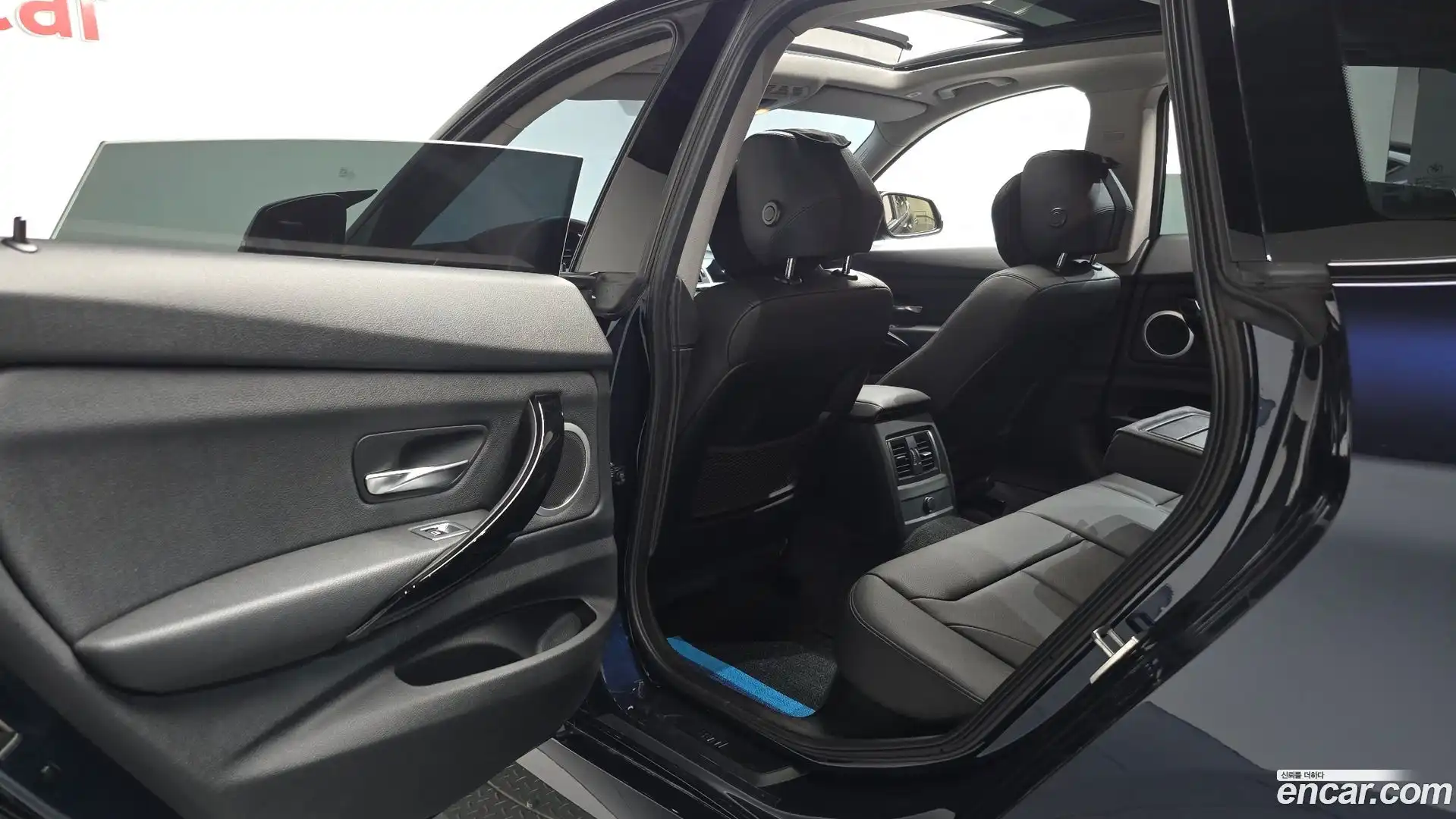 Gran Turismo BMW 2018.5-INNER-036