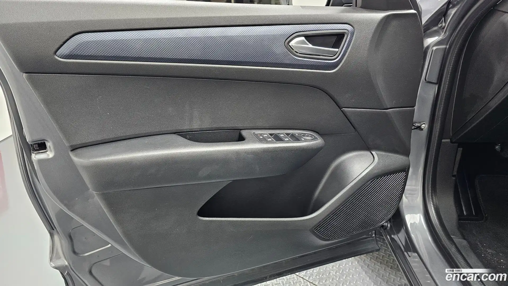 XM3 Renault Korea 2022.2-INNER-034