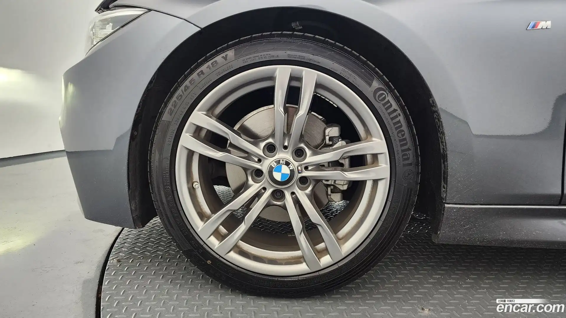 3-Series BMW 2016.5-OUTER-005