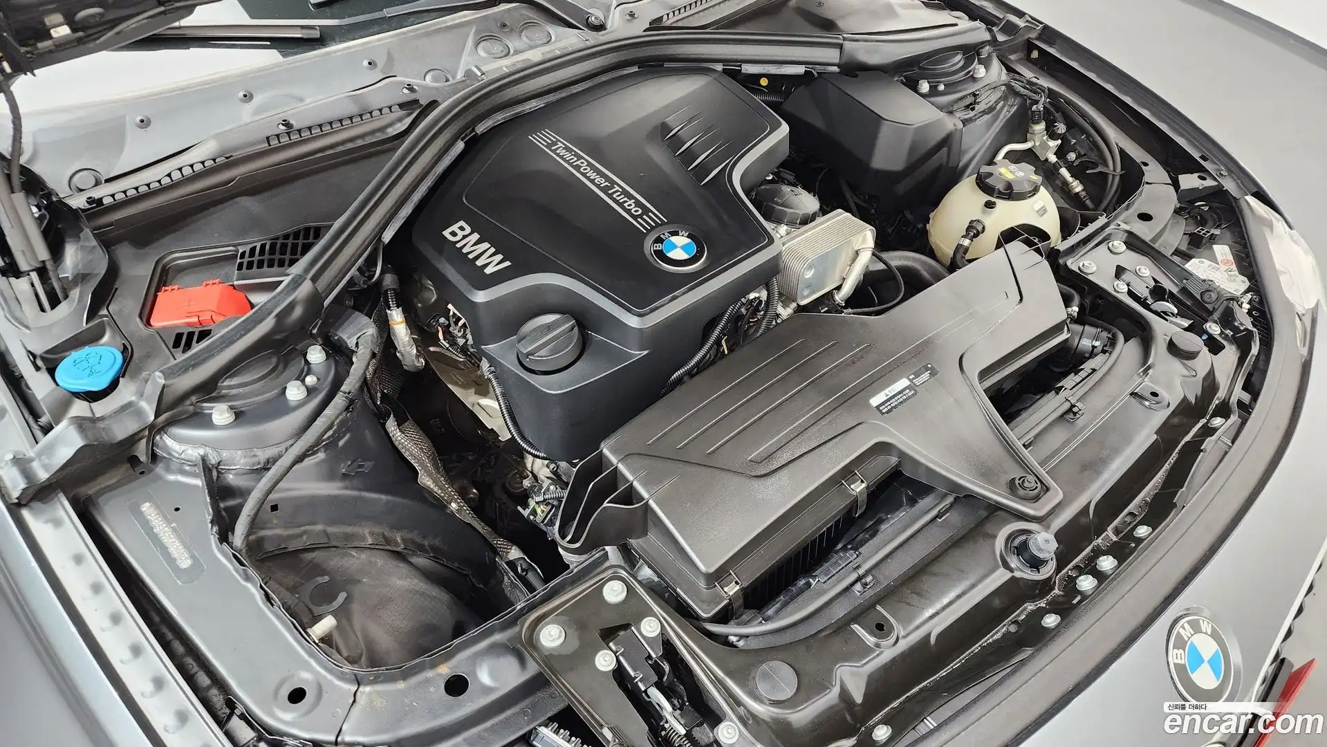 3-Series BMW 2016.5-OUTER-006