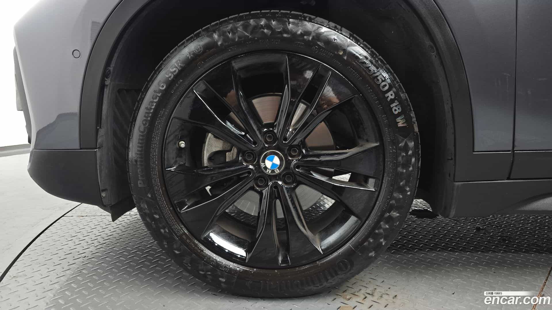 X1 BMW 2020.6-OUTER-005