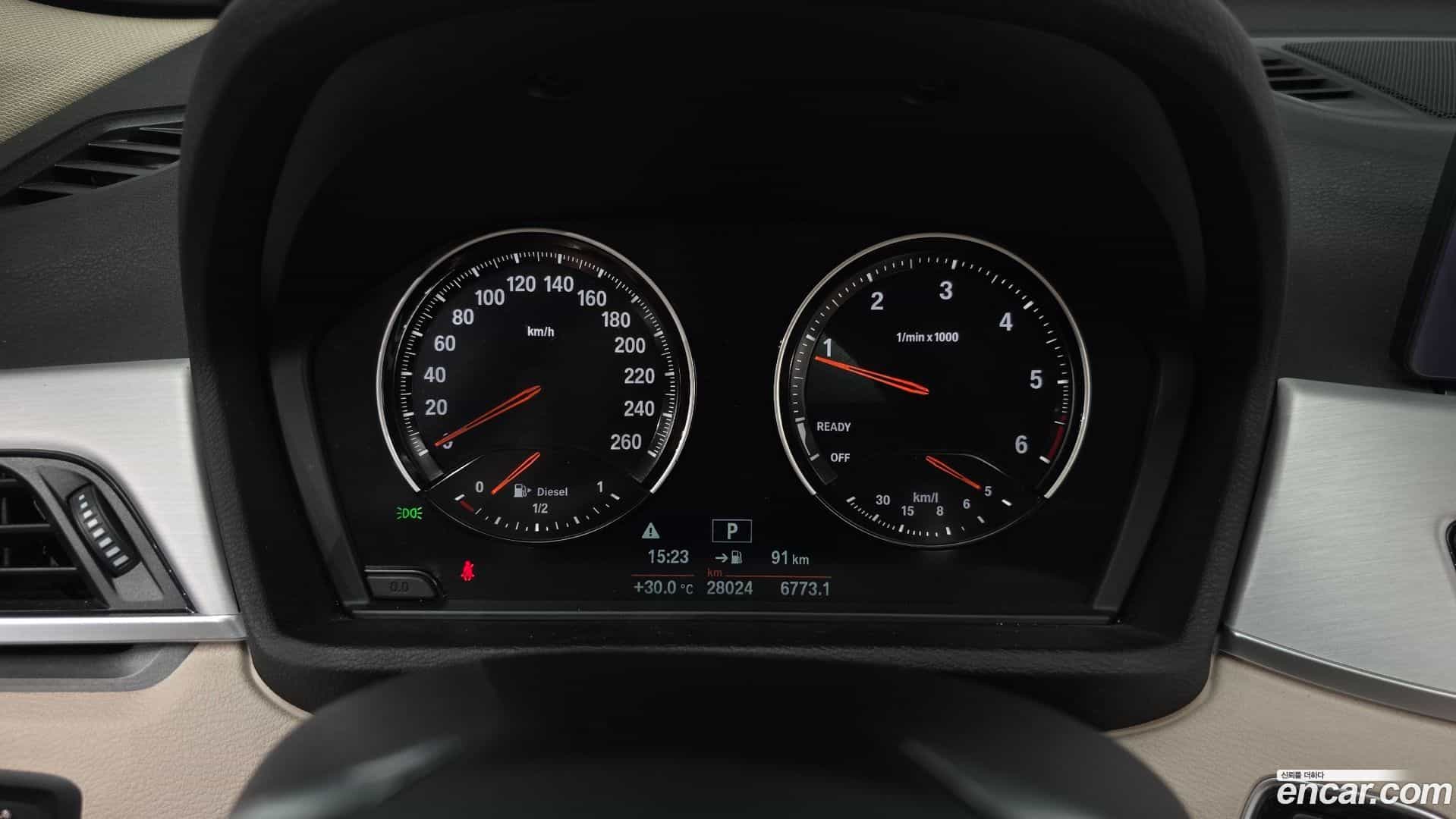 X1 BMW 2020.6-INNER-008