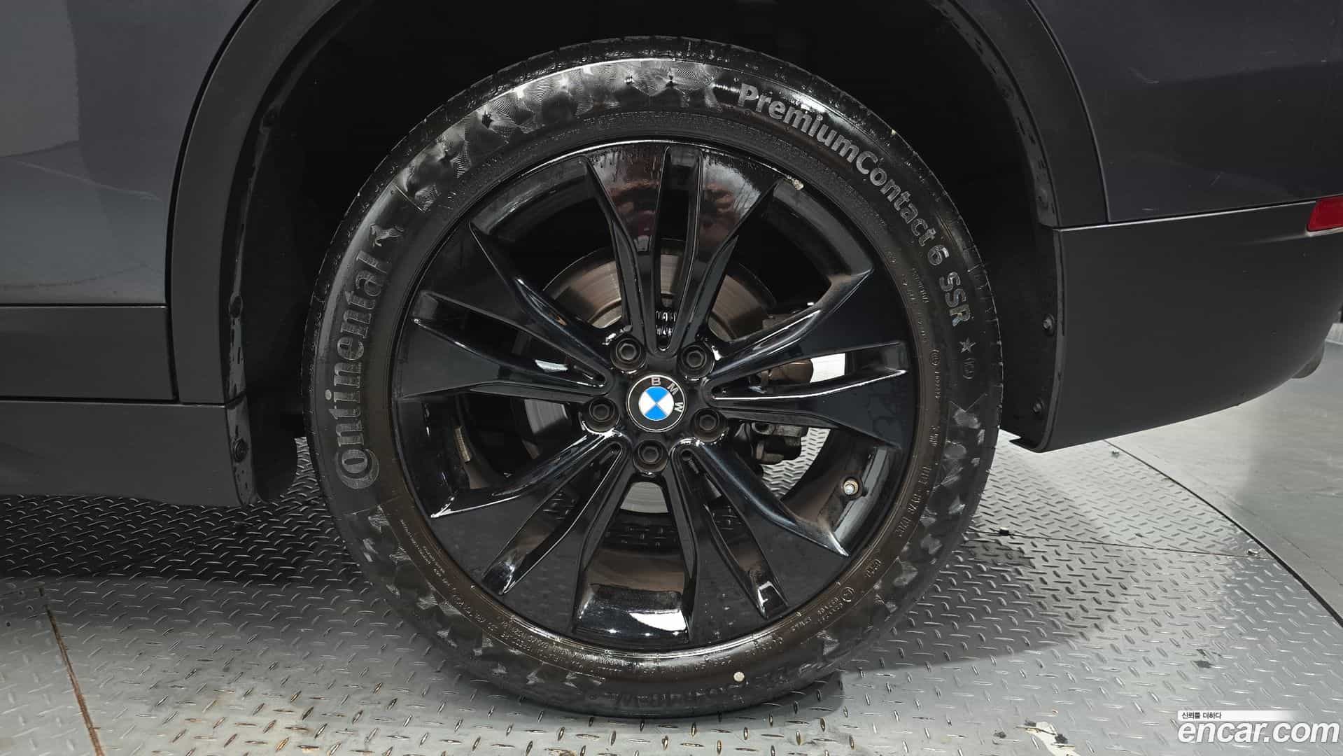 X1 BMW 2020.6-OUTER-031