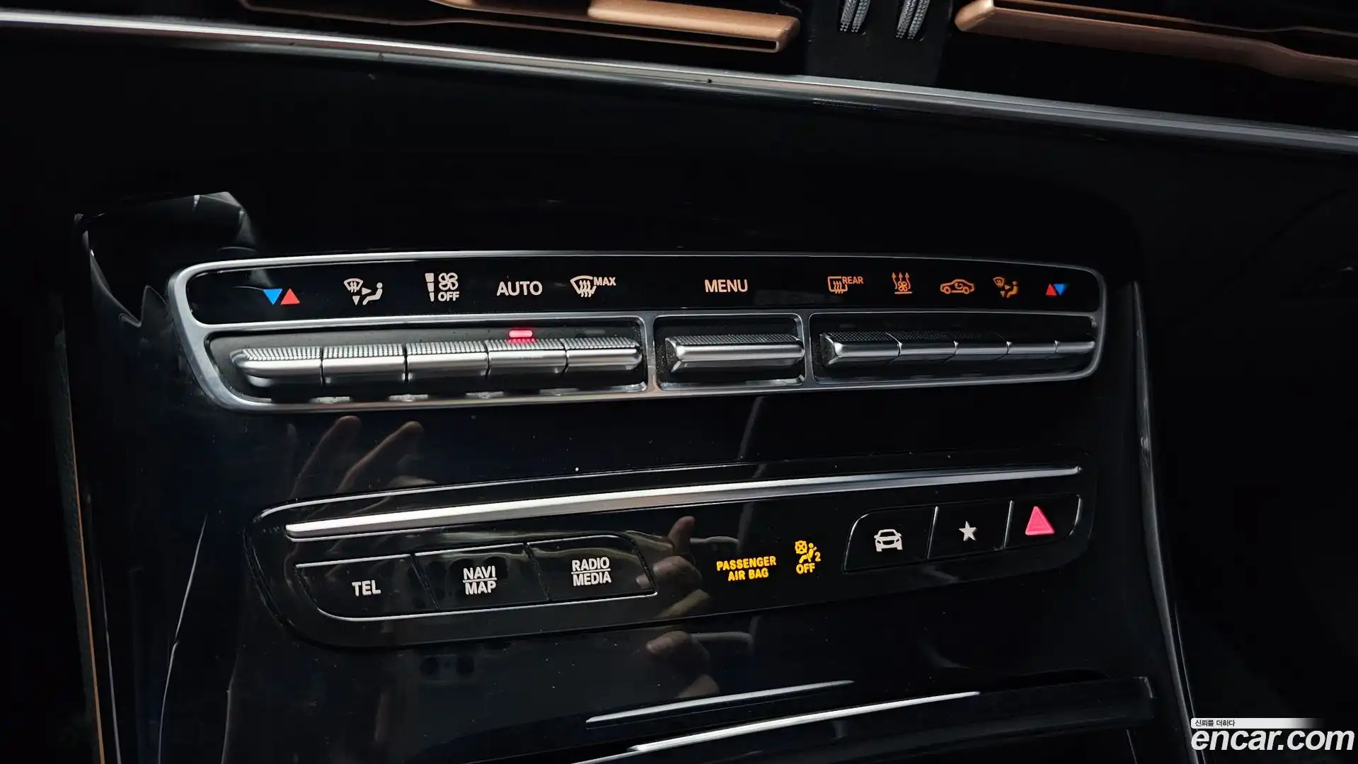 EQC Mercedes-Benz 2021.11-OPTION-022
