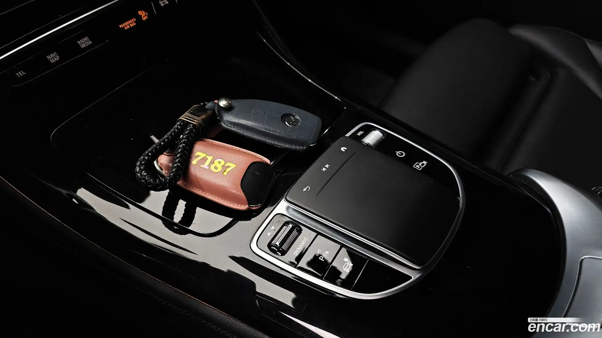 EQC Mercedes-Benz 2021.11-OPTION-024