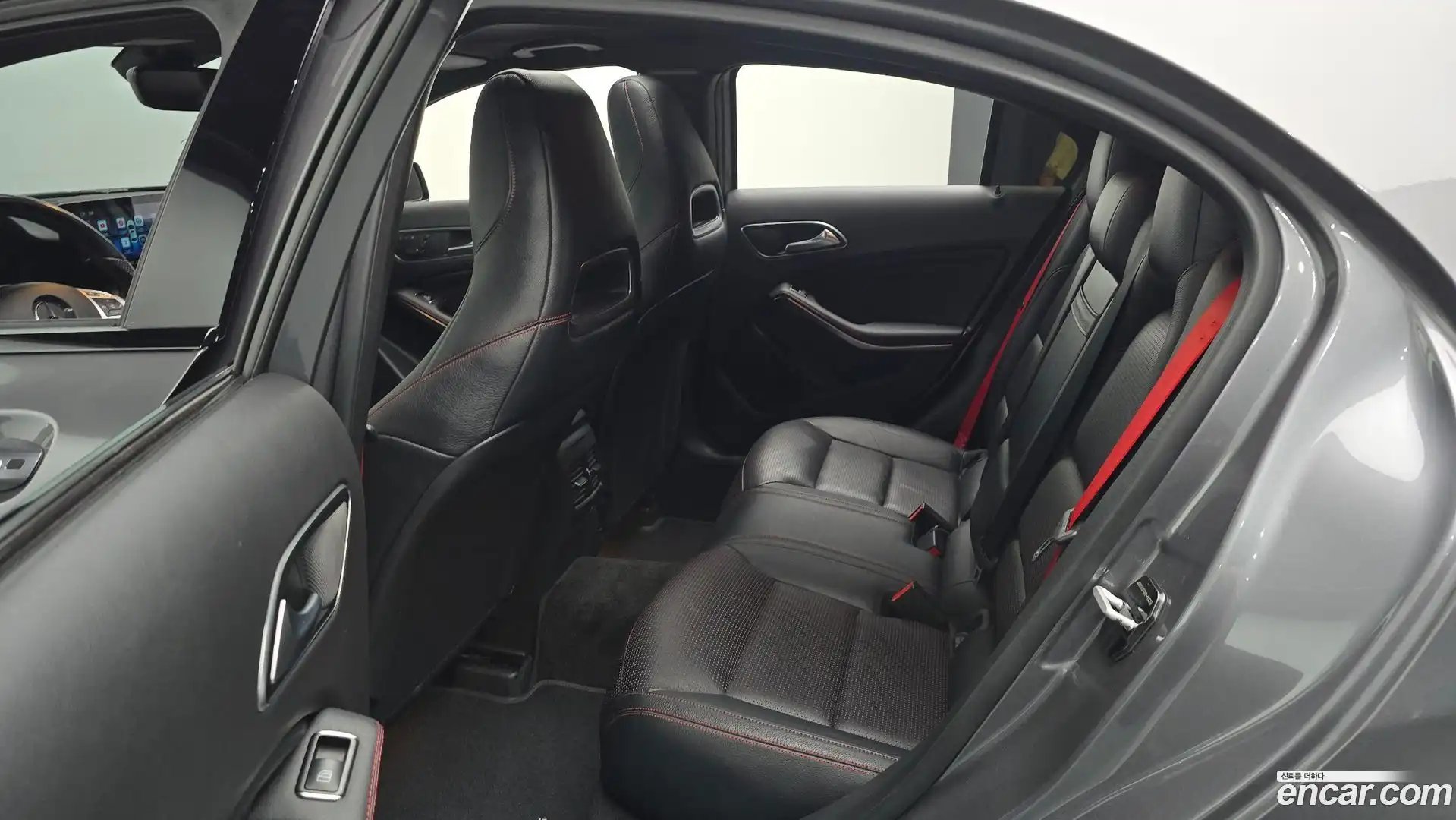 A-Class Mercedes-Benz 2015.9-OPTION-016