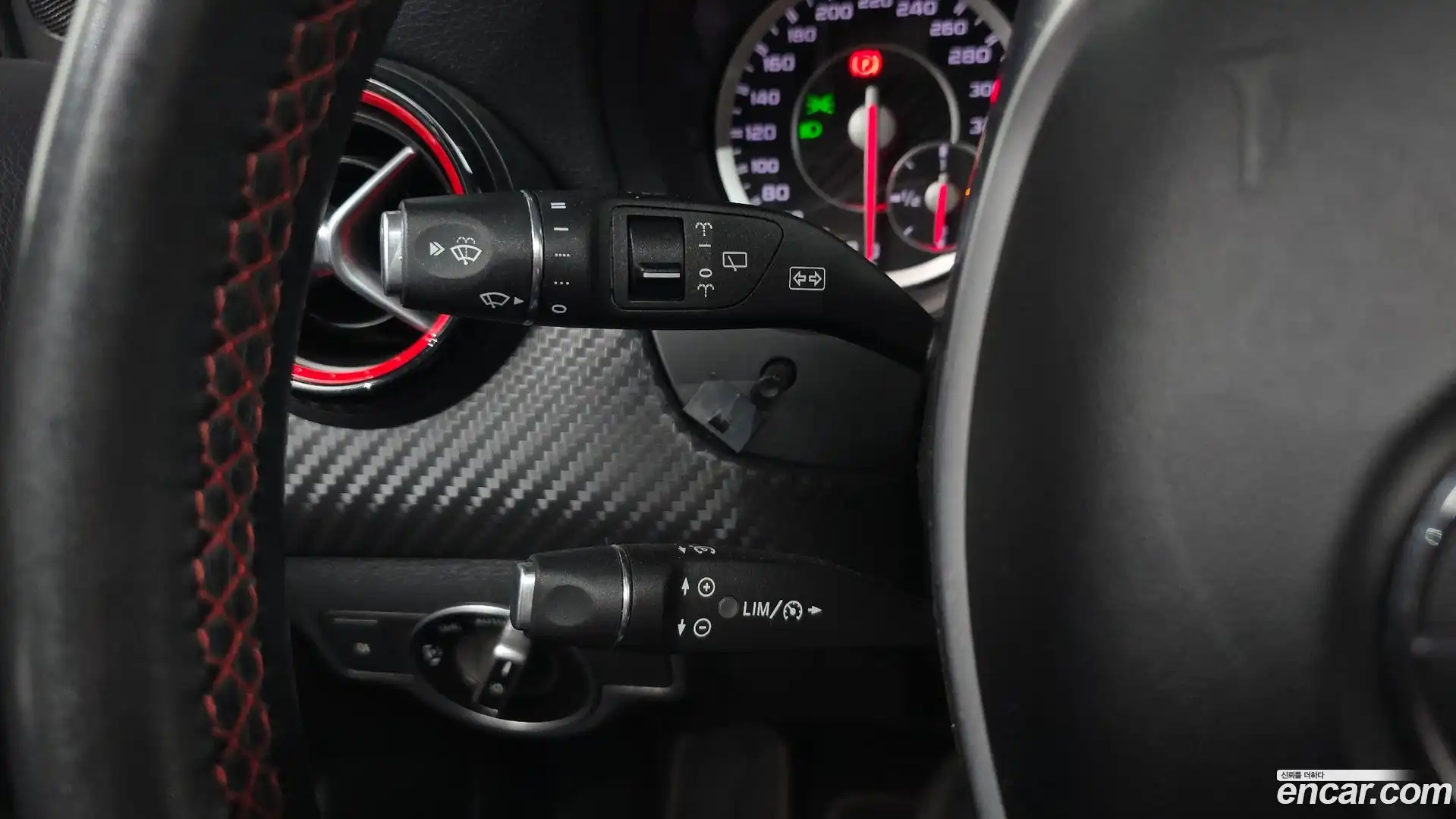 A-Class Mercedes-Benz 2015.9-OPTION-020