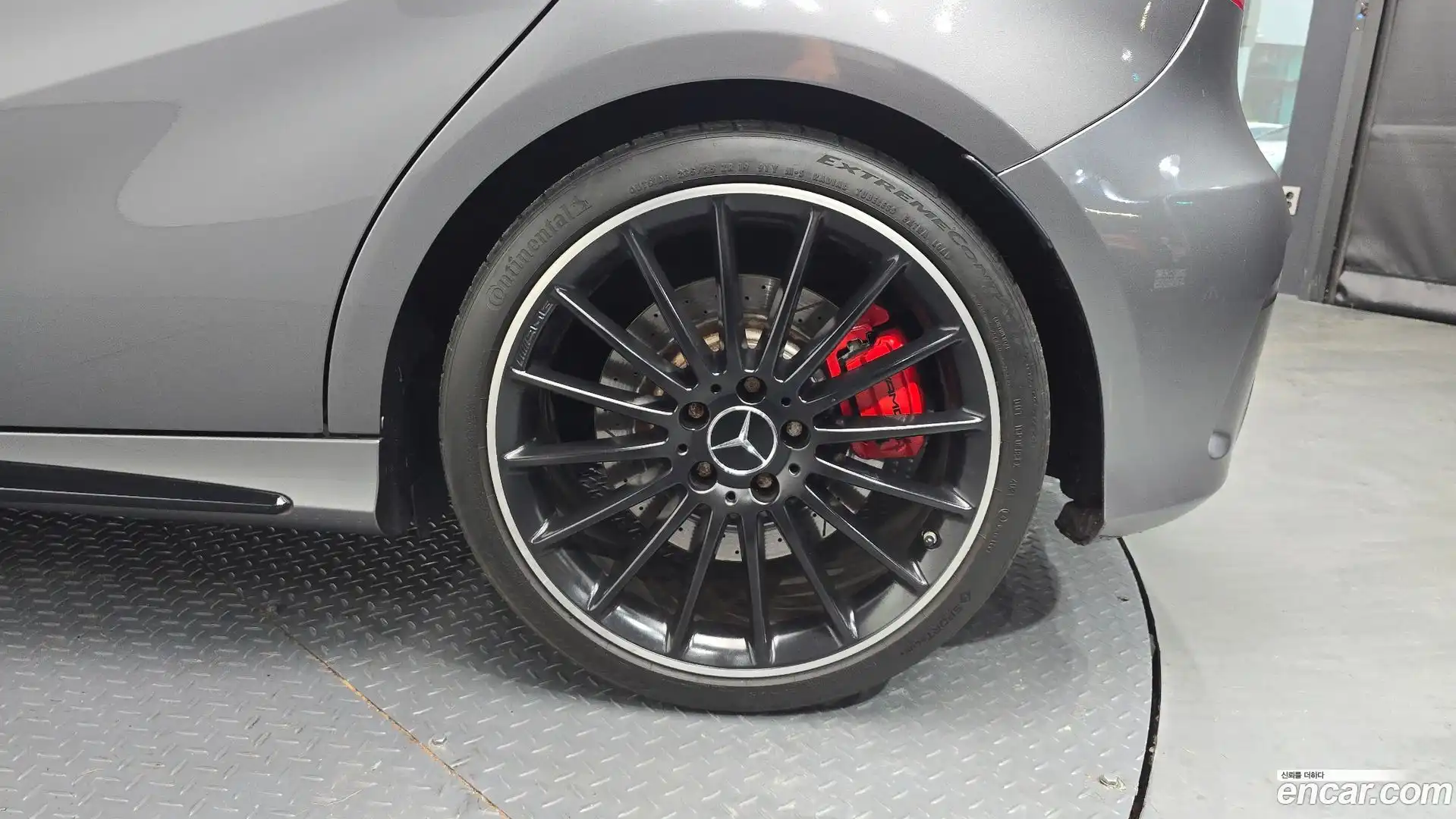 A-Class Mercedes-Benz 2015.9-OUTER-031