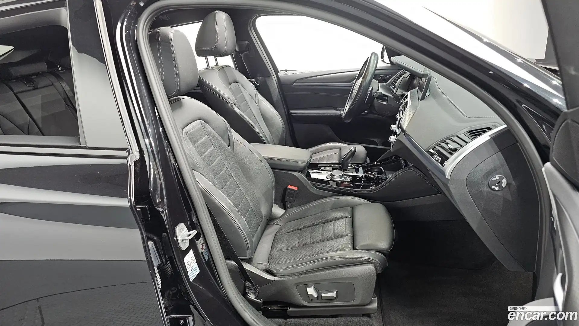 X4 BMW 2021.6-INNER-036