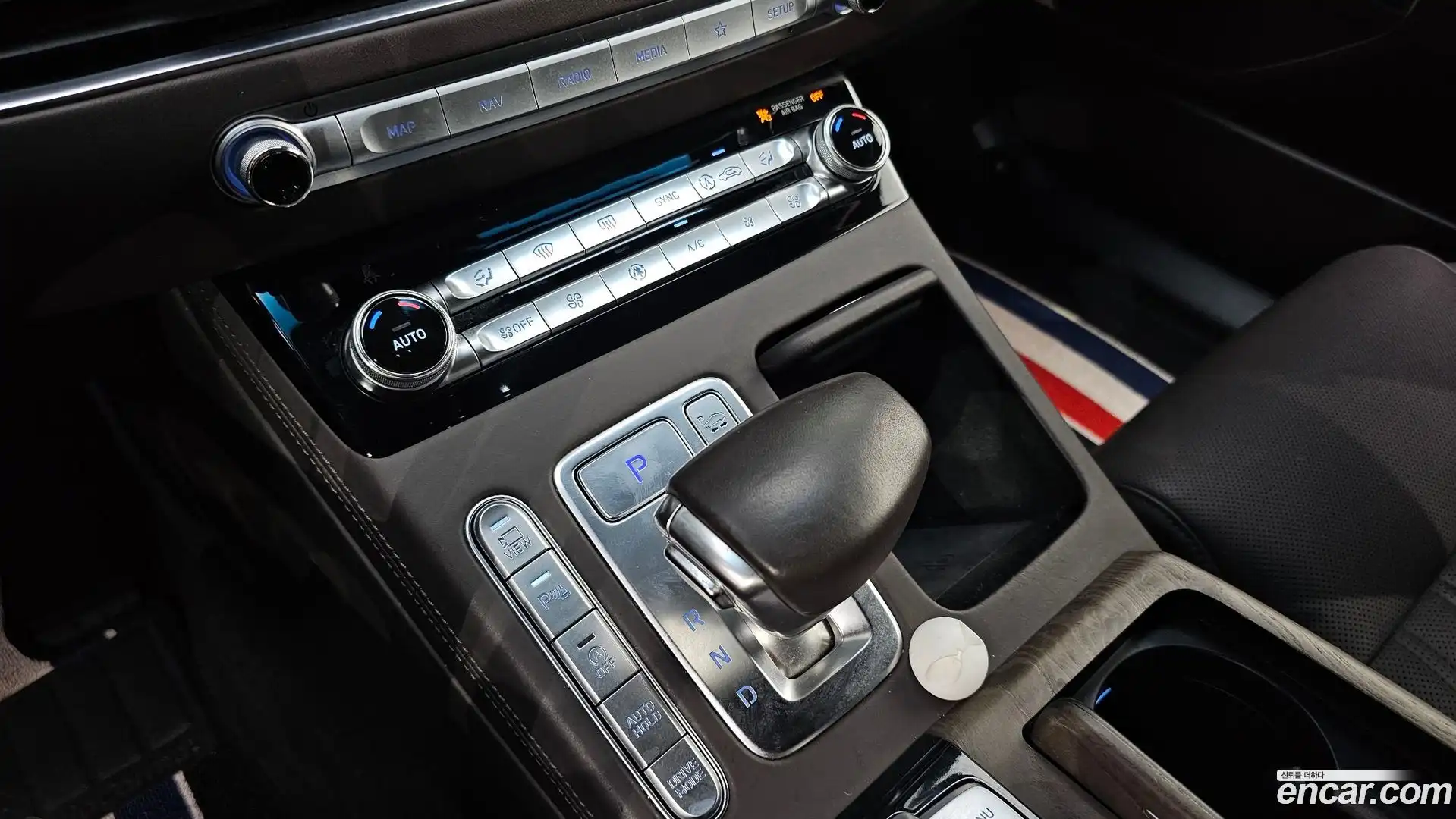 G90 Genesis 2019.6-INNER-009
