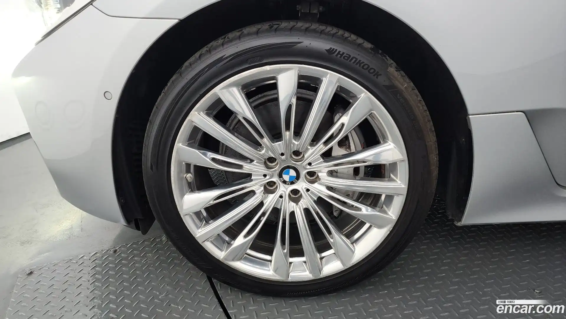Gran Turismo BMW 2018.3-OUTER-005