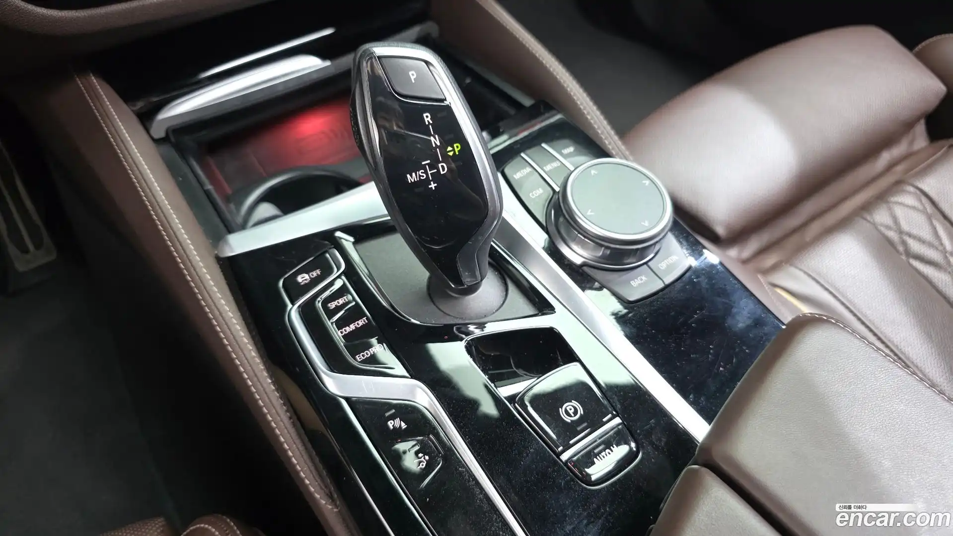 Gran Turismo BMW 2022.9-INNER-009