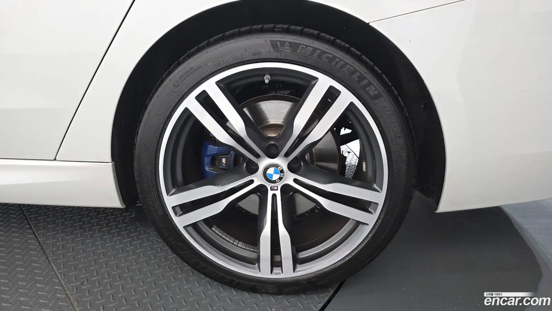 Gran Turismo BMW 2022.9-OUTER-031