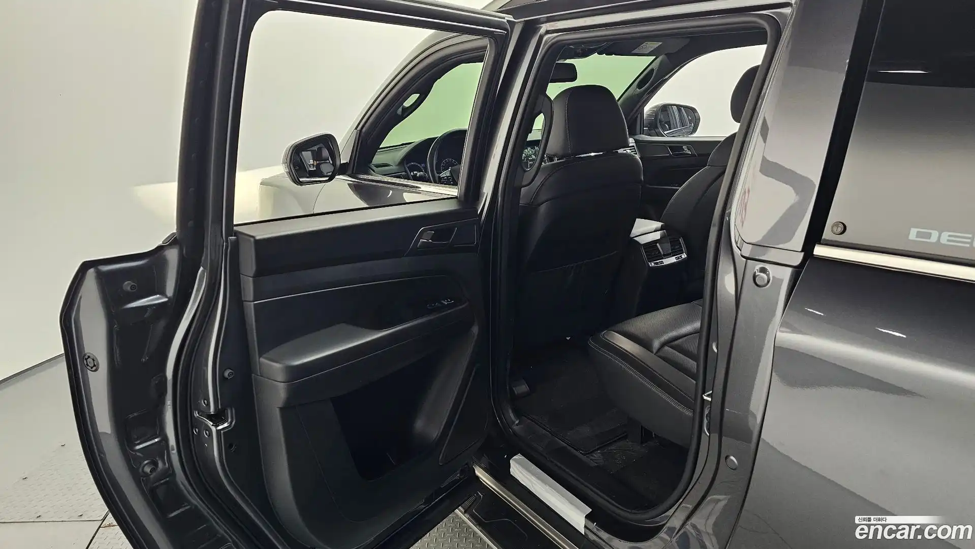 Rexton KG Mobility 2022.9-OPTION-024
