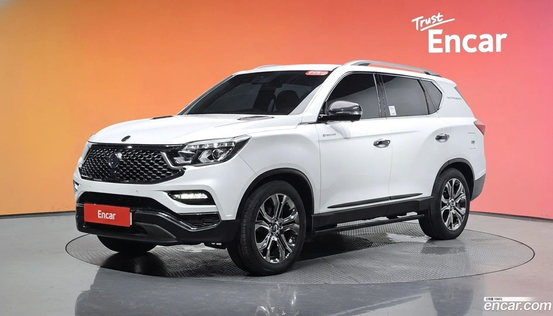 Main__Slider__Photo:Rexton KG Mobility 2020.6-0