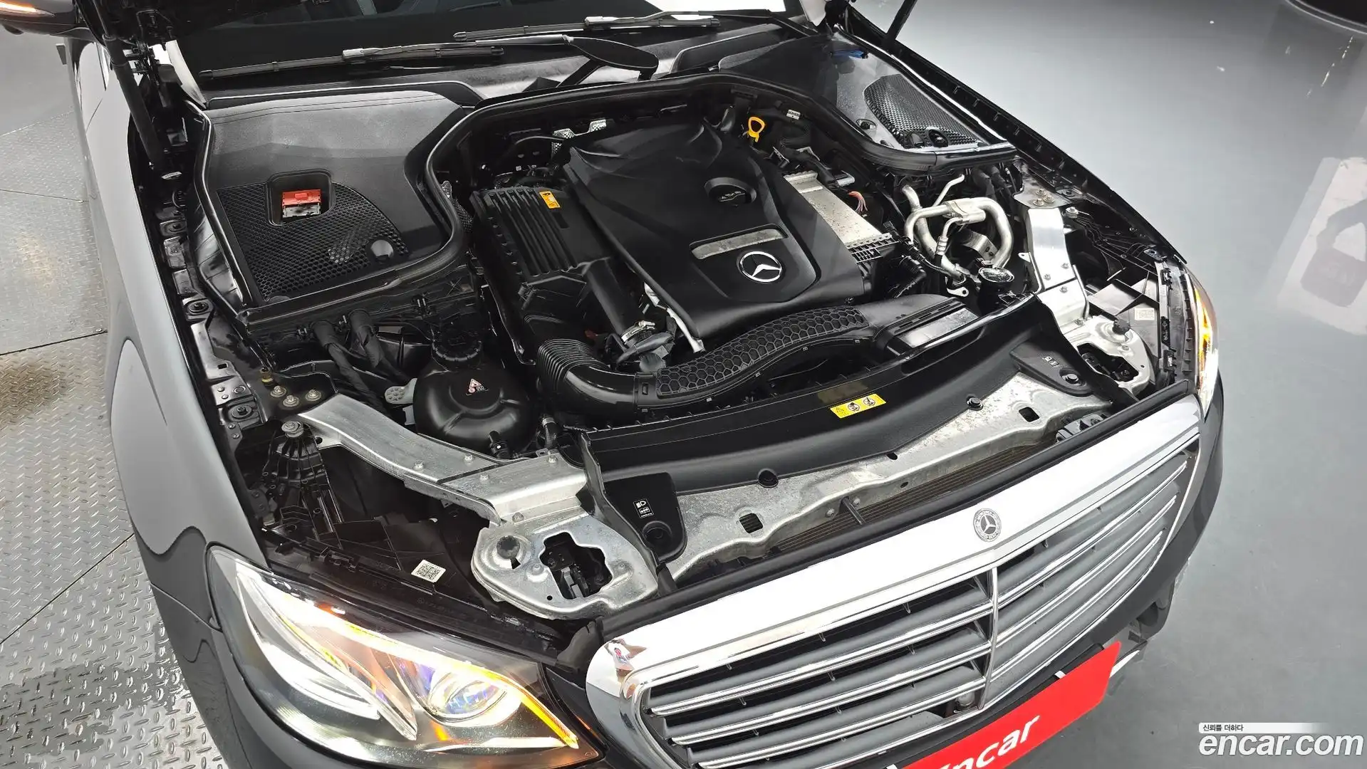 E-Class Mercedes-Benz 2019.2-OUTER-006