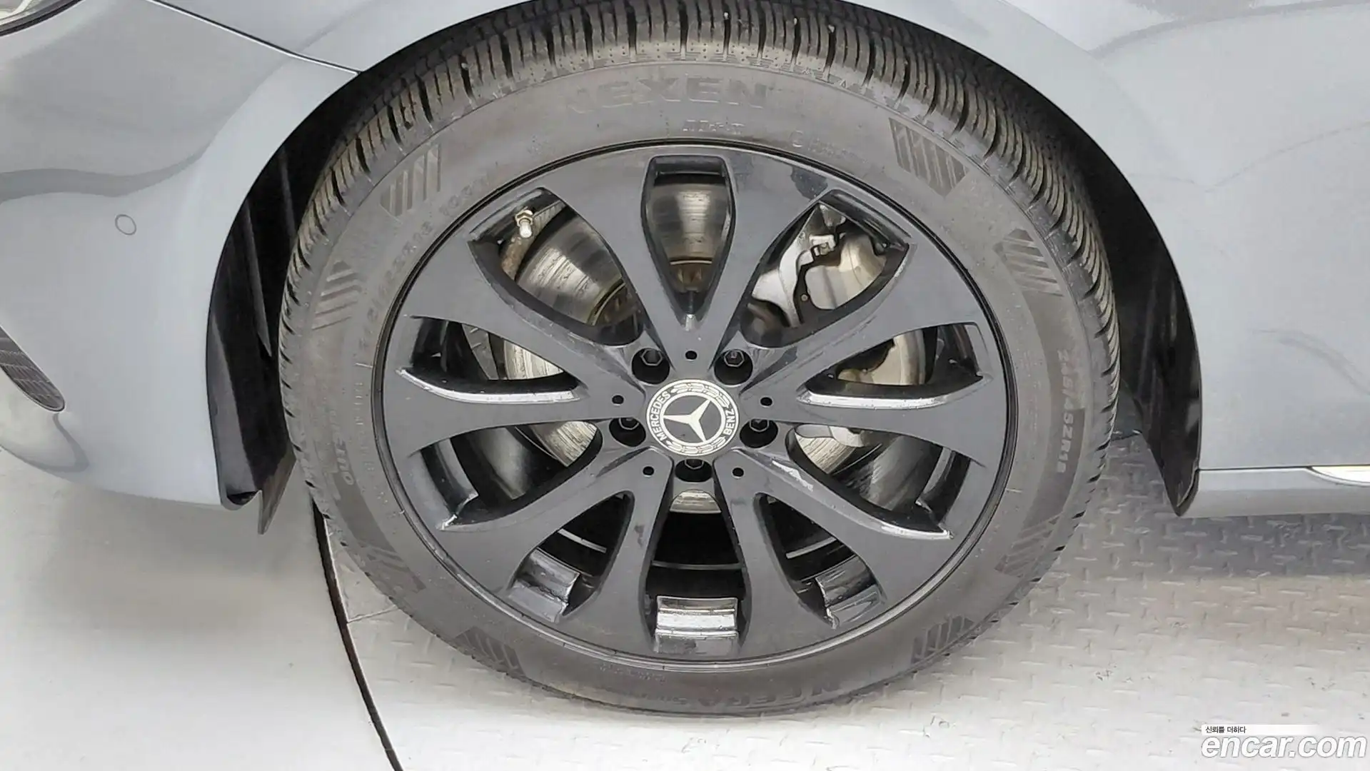 E-Class Mercedes-Benz 2017.11-OUTER-005