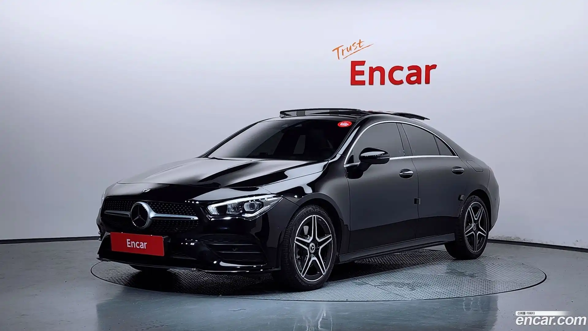 CLA-Class Mercedes-Benz 2022.8-OUTER-001