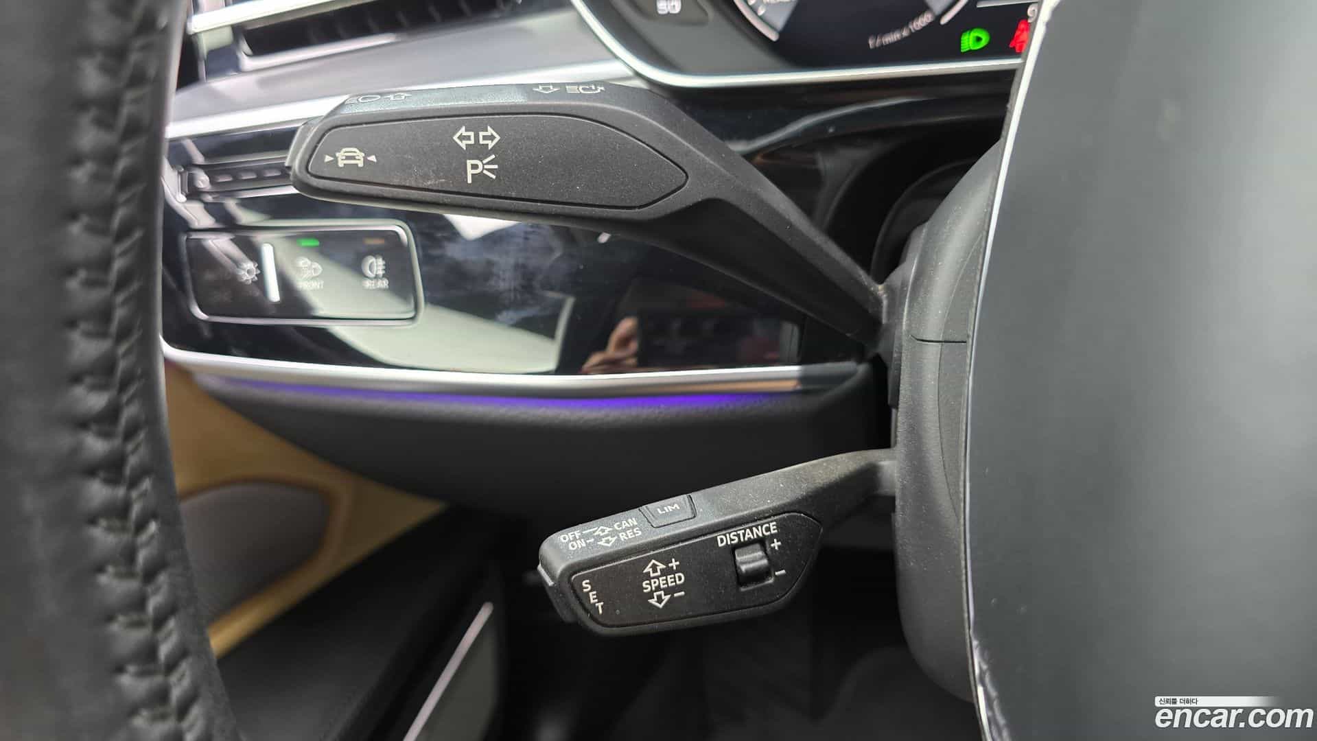 A8 Audi 2020.6-OPTION-042
