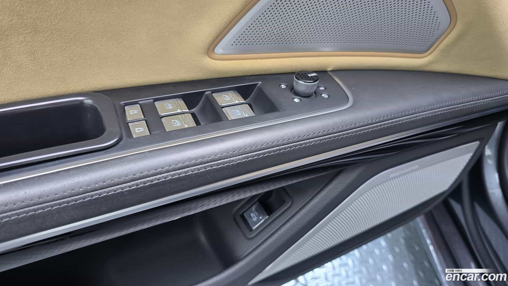 A8 Audi 2020.6-OPTION-057