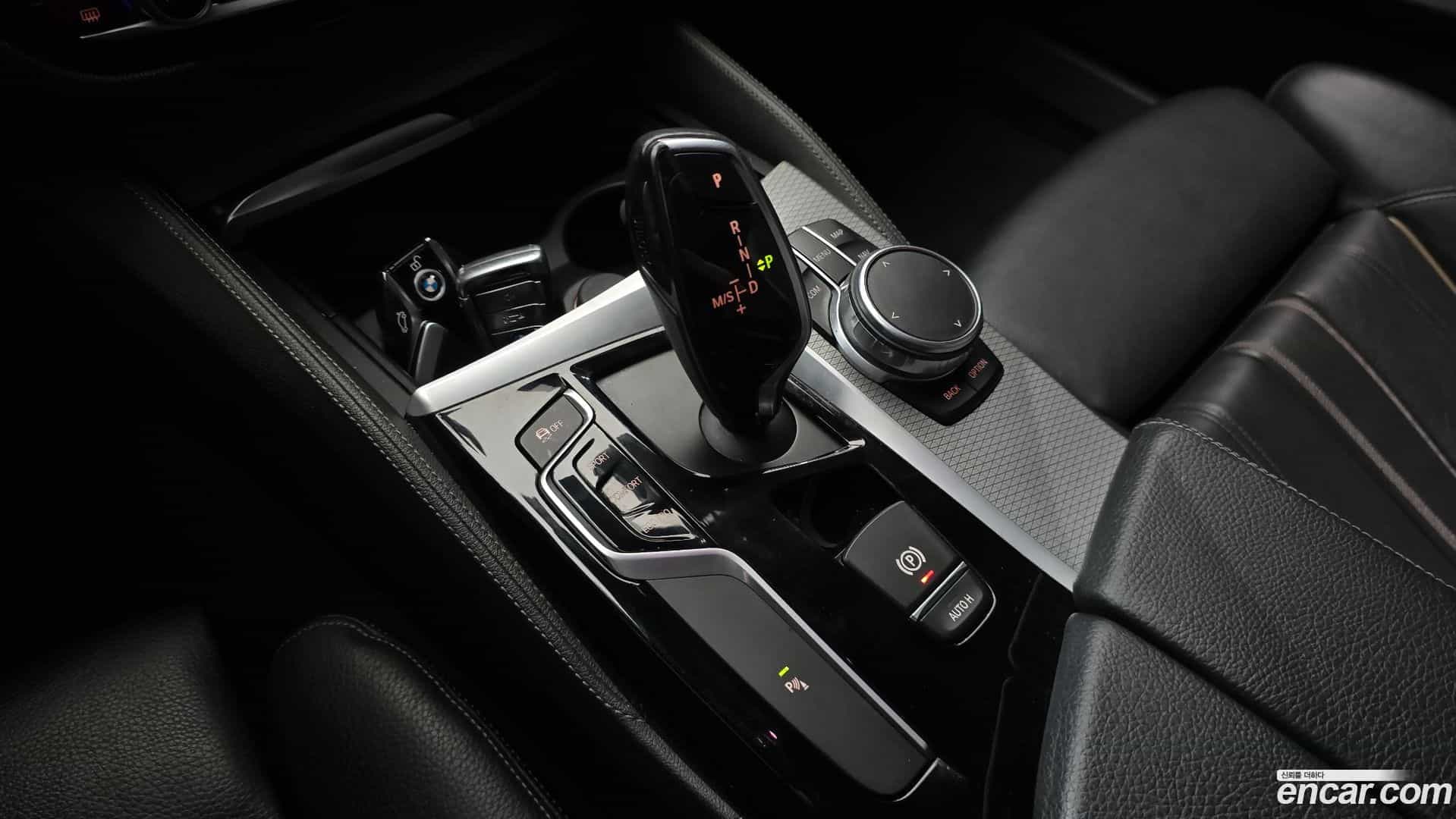 5-Series BMW 2017.3-INNER-009