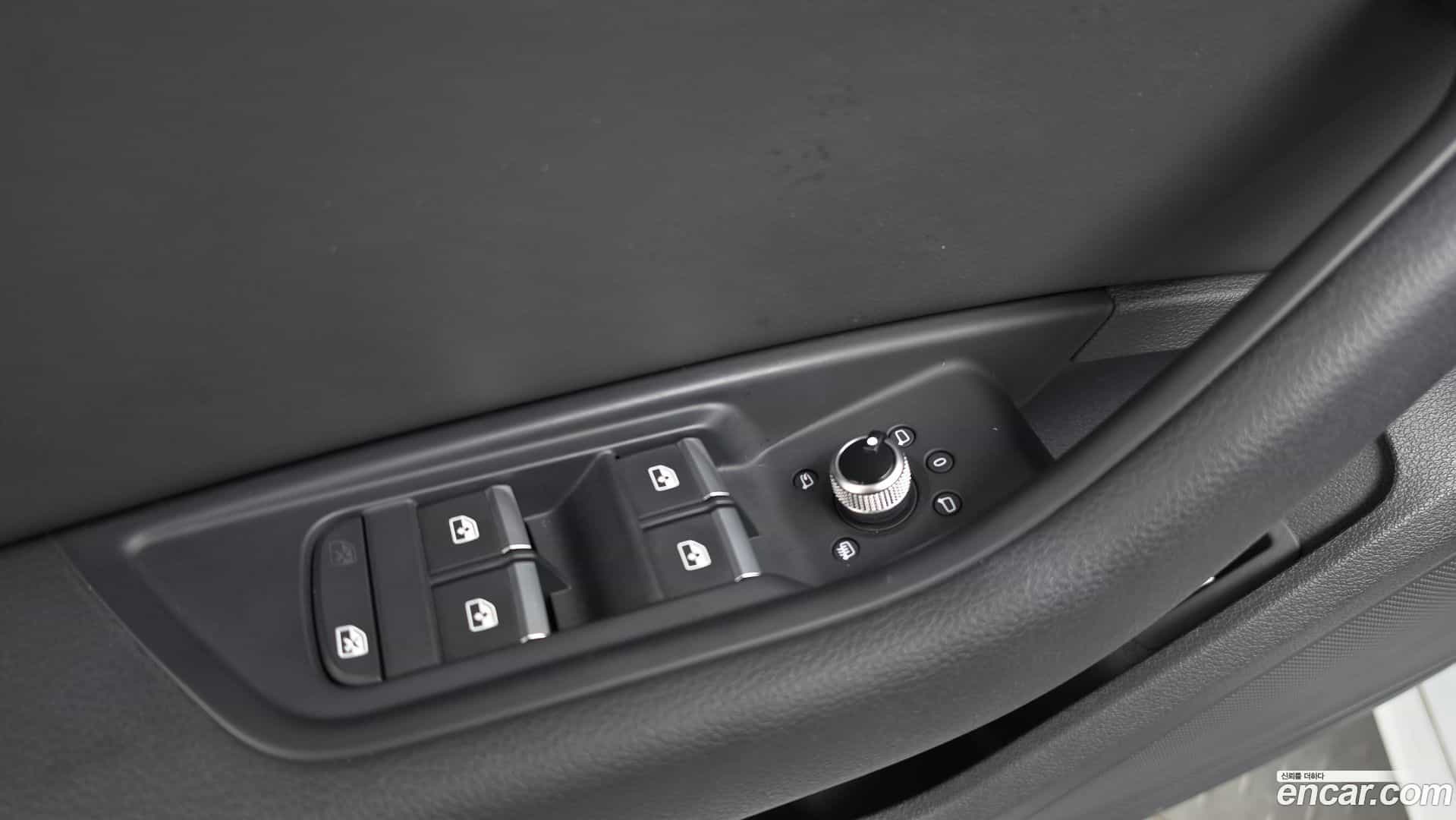 A4 Audi 2021.10-OPTION-040
