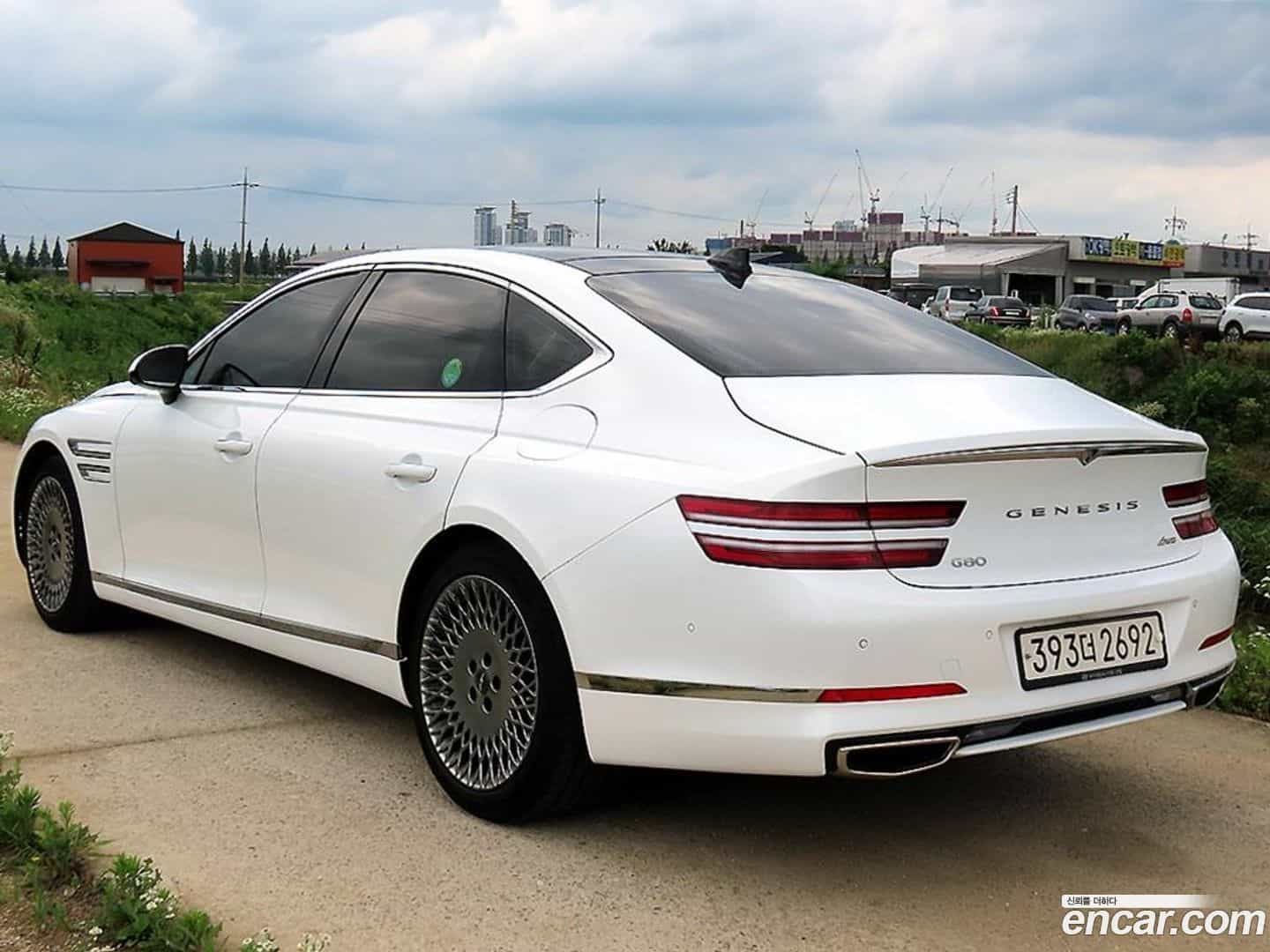 G80 Genesis 2020.10-OUTER-003