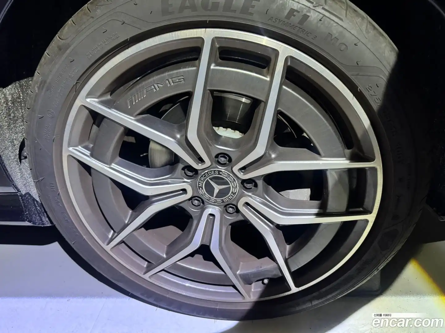 E-Class Mercedes-Benz 2022.1-INNER-009