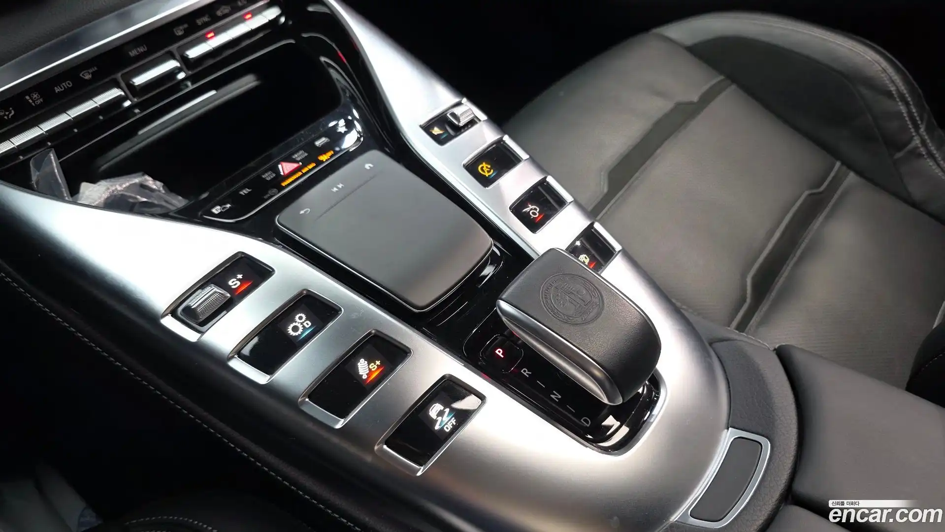 AMG GT Mercedes-Benz 2022.2-INNER-009