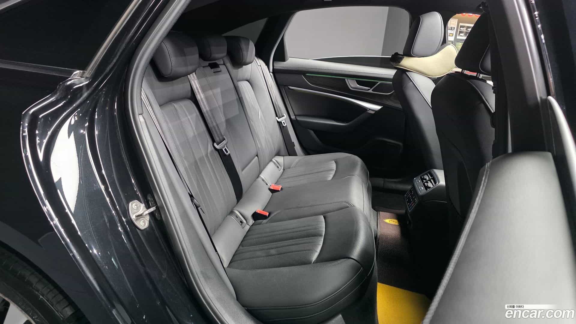 A6 Audi 2022.5-OPTION-016