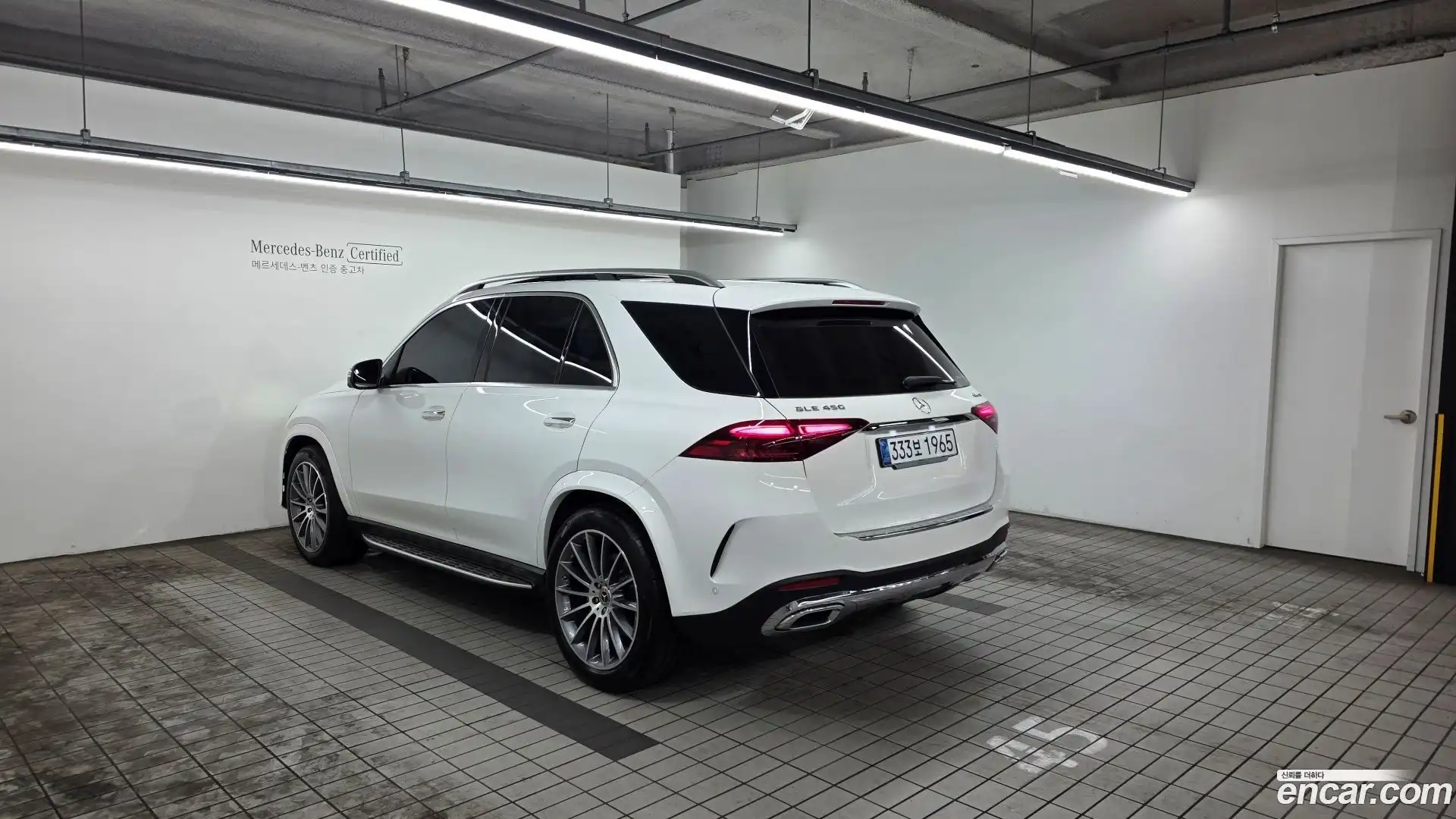 GLE-Class Mercedes-Benz 2025.4-OUTER-002