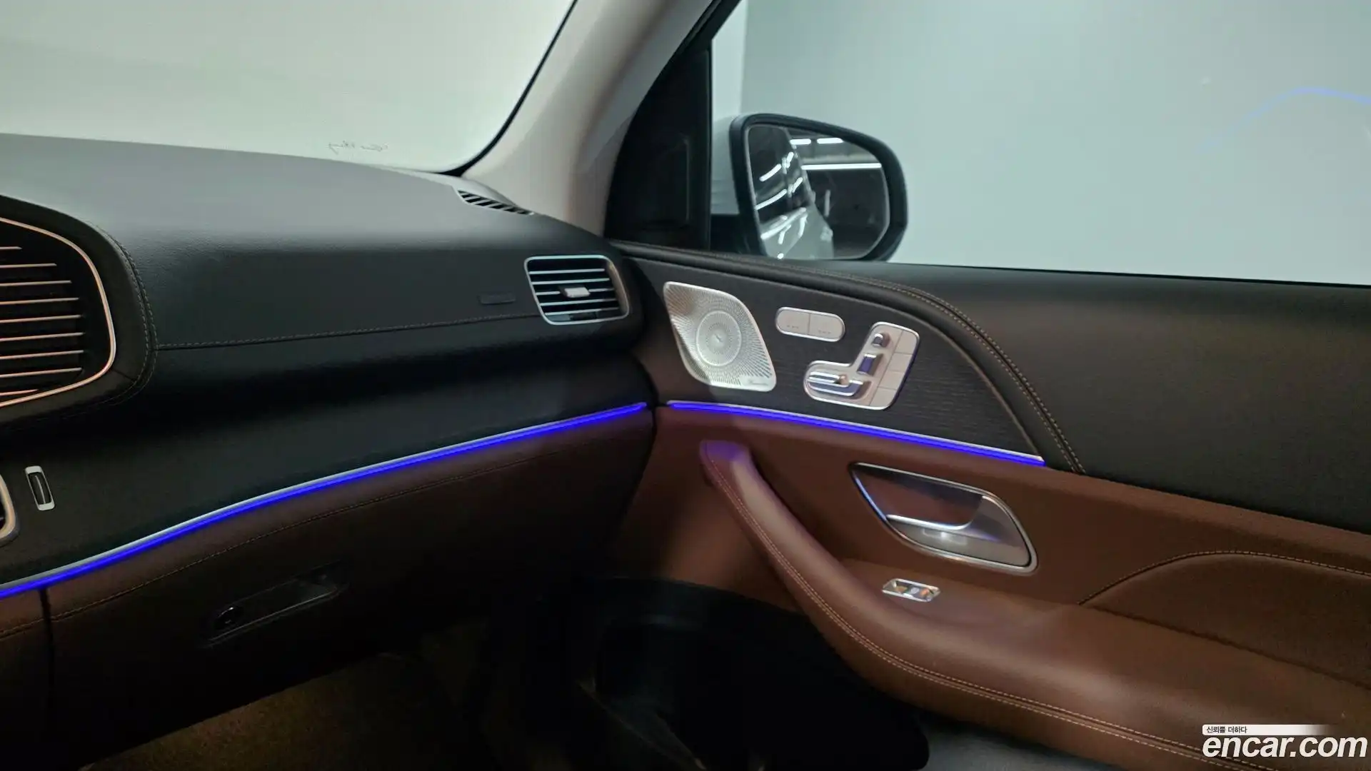 GLE-Class Mercedes-Benz 2025.4-OPTION-017